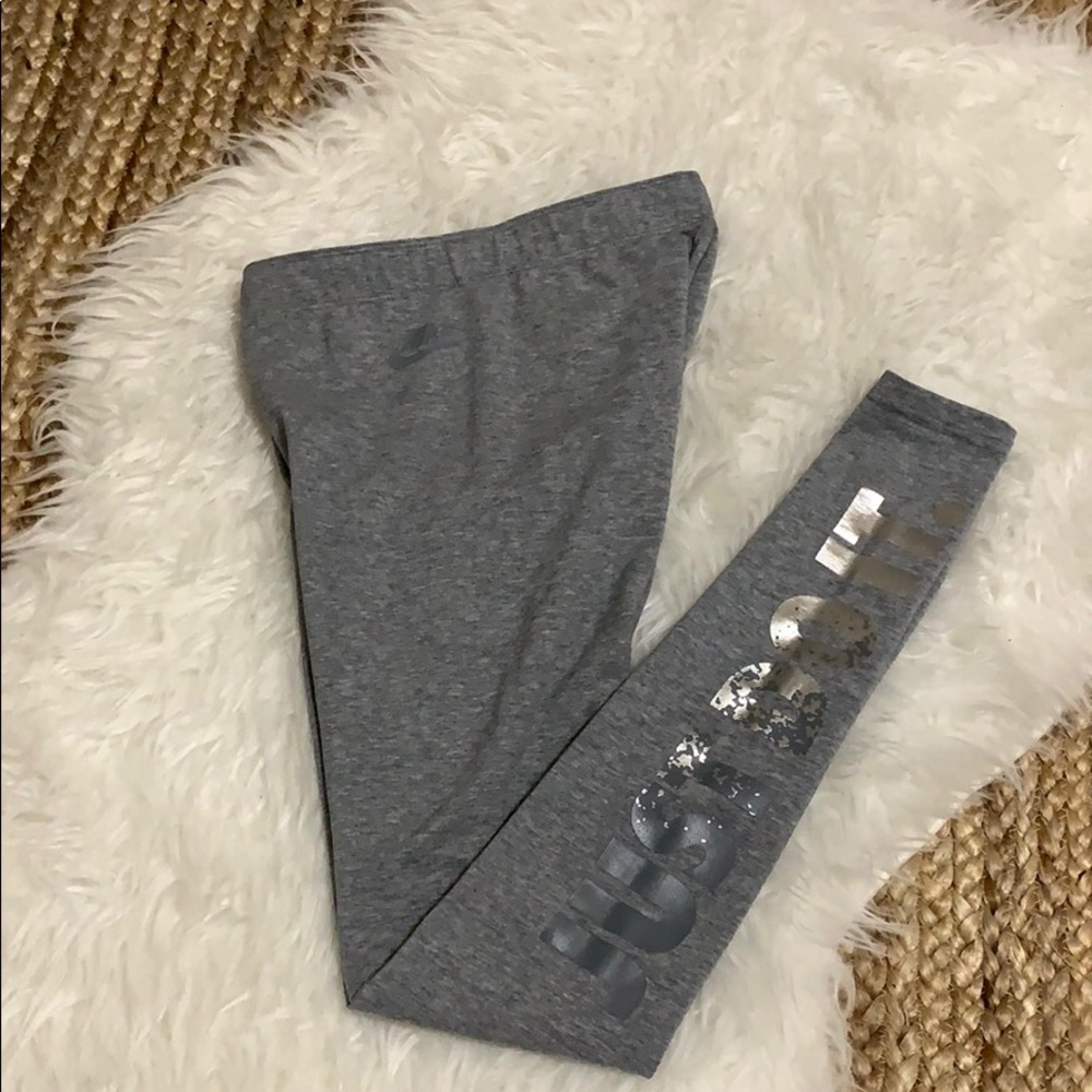 Women’s Nike Leggings